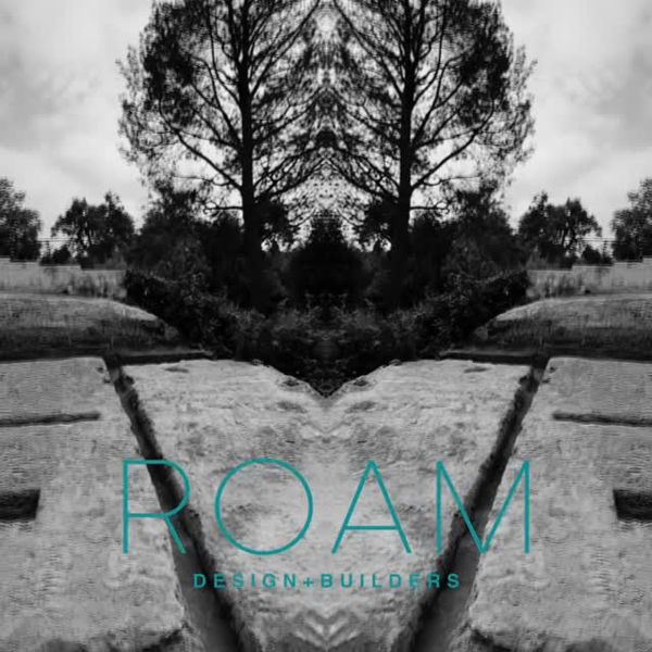 Video: mirrored black-and-white trees with the ROAM logo